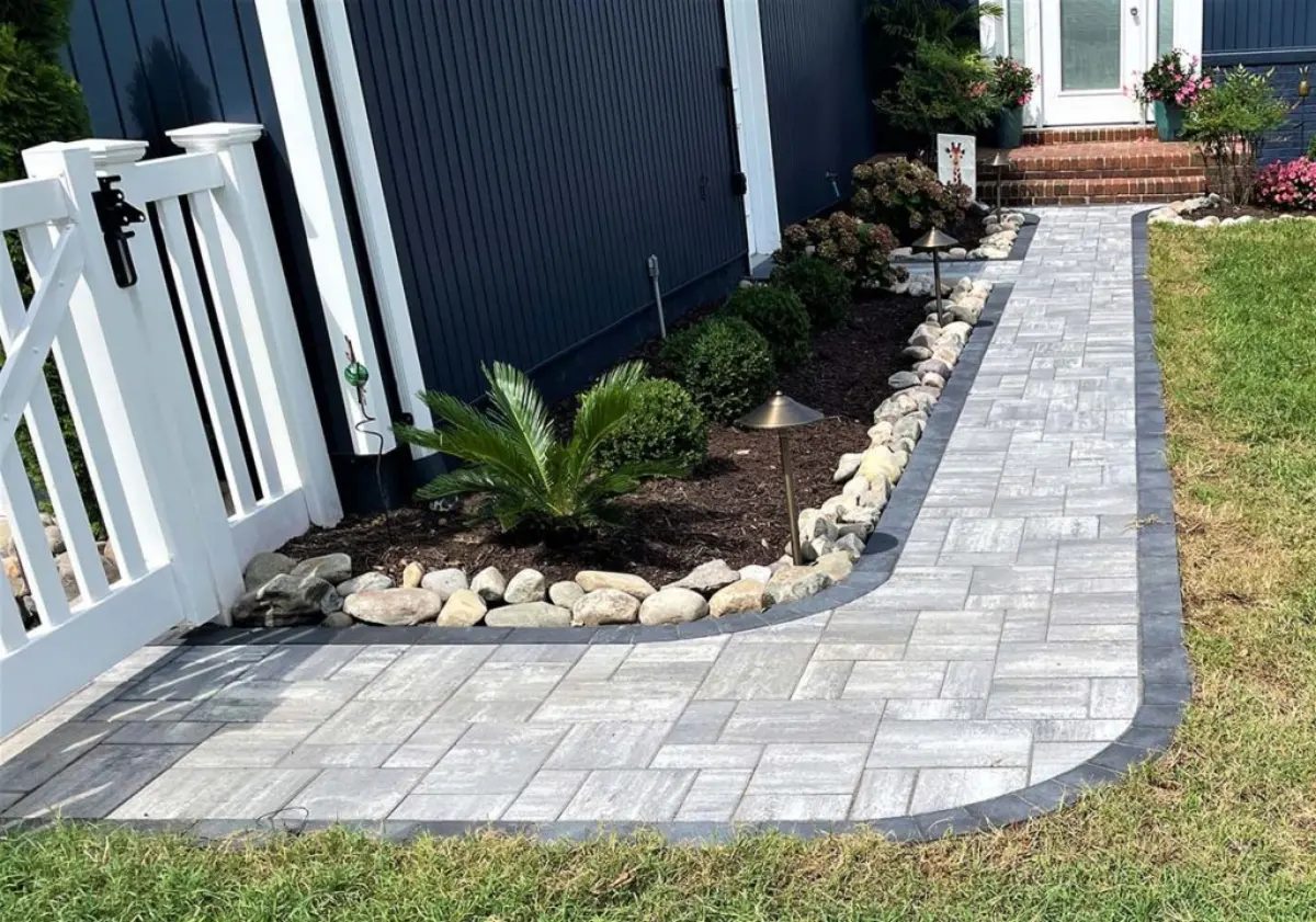 Paver front walkway and entry steps